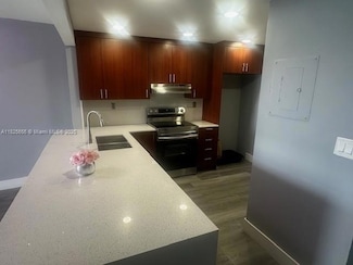 10288 NW 9th St Cir Unit 306, Miami, FL 33172