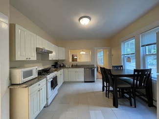 95-97 Beltran St Unit 95, Malden, MA 02148