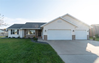 W5353 Amy Ave, Appleton, WI 54915