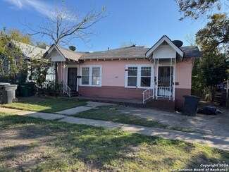 1126 Essex St, San Antonio, TX 78210