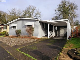 3500 SE Concord Rd Unit 70, Portland, OR 97267