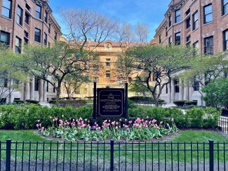 670 W Irving Park Rd Unit G6, Chicago, IL 60613