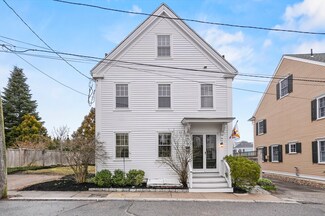 18 Ship St, Newburyport, MA 01950