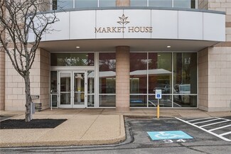 5570 Centre Ave Unit 309, Pittsburgh, PA 15232