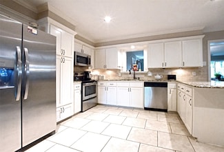 2516 Telegraph Ave, Dallas, TX 75228