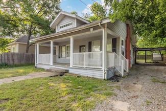 1010 E Cherry St, Sherman, TX 75090