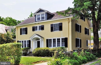 3752 Kanawha St NW, Washington, DC 20015