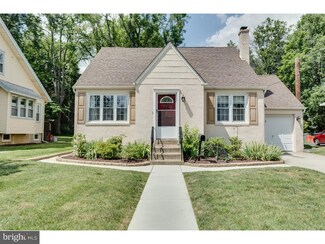 1107 Sycamore St, Haddon Heights, NJ 08035