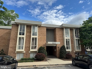 2624 Redcoat Dr Unit 2B, Alexandria, VA 22303