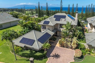 324 Cook Pine Dr, Lahaina, HI 96761
