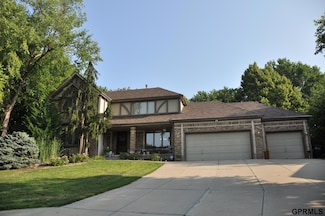 1017 N 129th Cir, Omaha, NE 68154