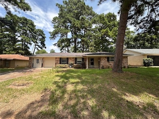 8825 Saint Clair Dr, Shreveport, LA 71118