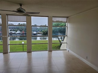 601 Three Islands Blvd Unit 204, Hallandale Beach, FL 33009