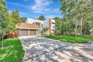 11143 NE 8th Ave, Biscayne Park, FL 33161