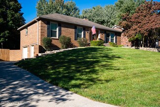 11915 Springmeadow Ln, Goshen, KY 40026