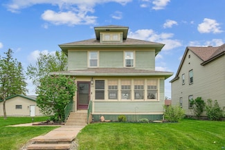 203 E 4th St, Superior, WI 54880
