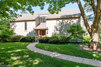 358 Cedar Ridge Unit A, Lake Barrington, IL 60010