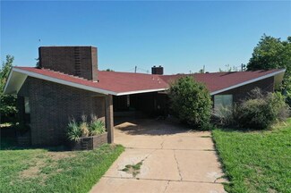 7700 S Country Club Dr, Oklahoma City, OK 73159