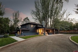 210 W 25th St, Durango, CO 81301