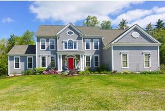 10 Francis Dr, Upton, MA 01568