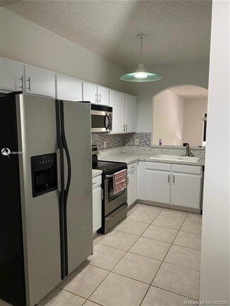 4651 SW 12th Place, Deerfield Beach, FL 33442