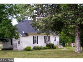 225 225 S Davis Ave, Litchfield, MN 55355