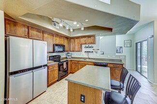 900 S 94th St Unit 1027, Chandler, AZ 85224