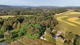 263 State Rd, Barnesville, PA 18214