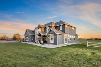 17293 Goodson Rd, Caldwell, ID 83607