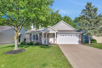 9229 Crossing Dr, Fishers, IN 46037