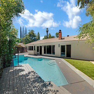 23020 Wrencrest Dr, Calabasas, CA 91302