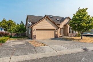 1630 SW 17th Ave, Oak Harbor, WA 98277