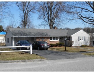 7 Hillsboro Rd, Worcester, MA 01605