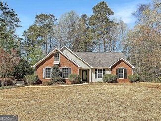 40 Teal Ct, Senoia, GA 30276