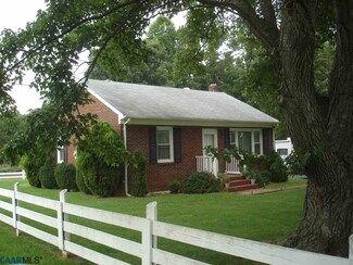 447 Falling Rock Dr, Amherst, VA 24521