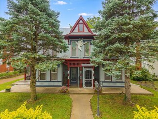 1321 South St, Lexington, MO 64067