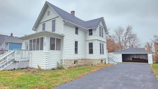 310 Pine St, Joliet, IL 60435