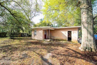 13 Marine Dr Unit B, Pensacola, FL 32507