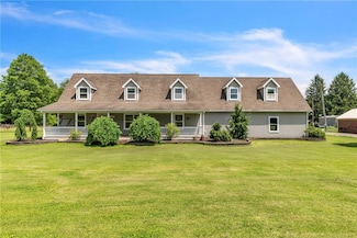 1659 Hooker Rd, Karns City, PA 16041