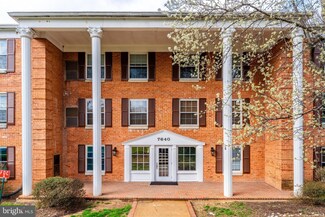 7640 Provincial Dr Unit 211, McLean, VA 22102