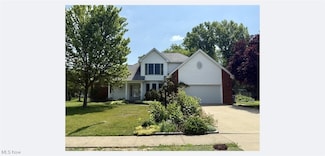 440 Ravenglass Blvd, Amherst, OH 44001