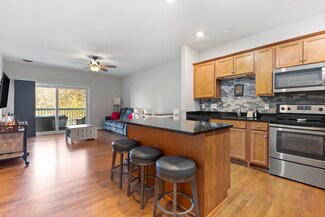 110 Trotter Rd Unit 112, South Weymouth, MA 02190
