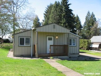 375 N Center St, Sublimity, OR 97385