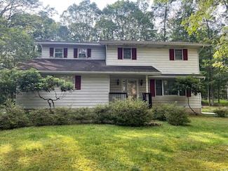 122 Savage Trail, East Stroudsburg, PA 18301