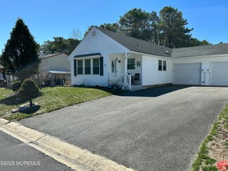 2D Ardmore St Unit 60, Whiting, NJ 08759