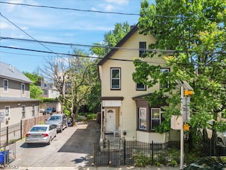 344-346 S 10th St, Newark, NJ 07103