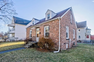 182 Massasoit St, Springfield, MA 01107