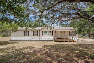 140 Creedmore Dr, Liberty Hill, TX 78642