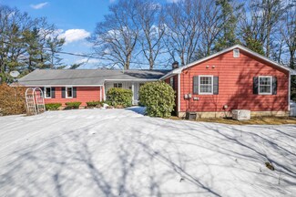 14 Legendary Ln, Livermore Falls, ME 04254