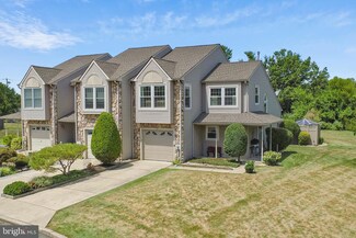 119 Carriage Ln, Swedesboro, NJ 08085
